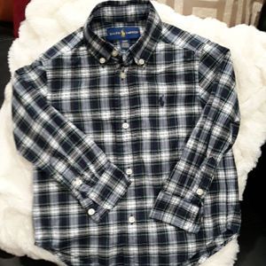 ⭐️ Ralph Lauren polo shirt 2T ⭐️